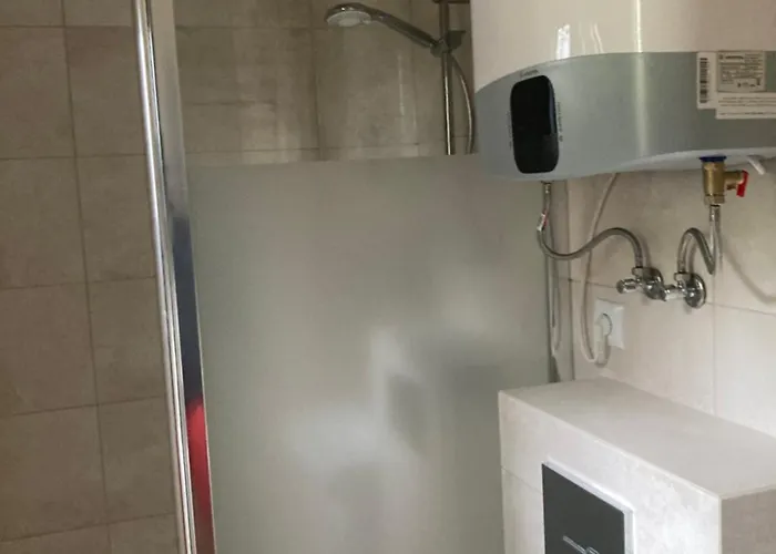 Dom wakacyjny Cisy Ii-bon Turystyczny,ogrodzony Teren Na Wyłączność,150 M Od Jeziora