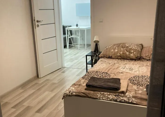 Cisy Ii-bon Turystyczny,ogrodzony Teren Na Wyłączność,150 M Od Jeziora * Makosieje